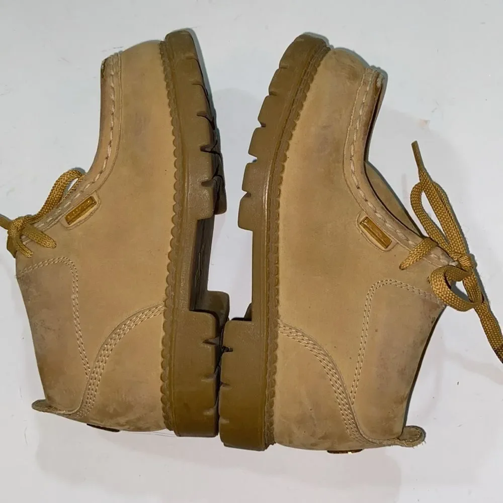 Tan Moccasin Shoes with Classic Design Kids Size 10C